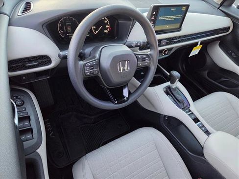 New 2026 Honda HR-V LX image 3