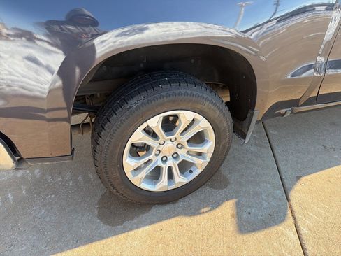 Used 2023 Chevrolet Silverado 1500 LTZ image 35