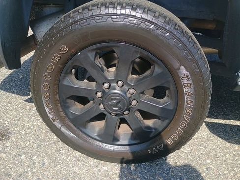 Used 2025 RAM 2500 Big Horn AWD/4WD image 11