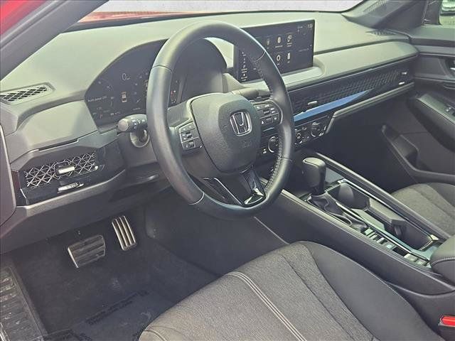 Used 2024 Honda Accord Sport image 10