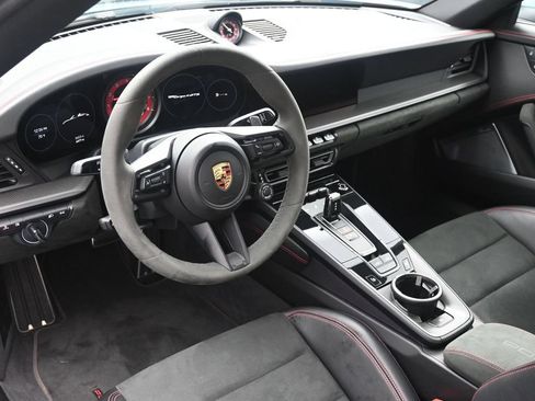 Certified 2024 Porsche 911 Targa 4 GTS AWD/4WD image 7