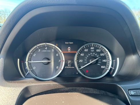 Used 2016 Acura TLX w/ Technology Package image 34