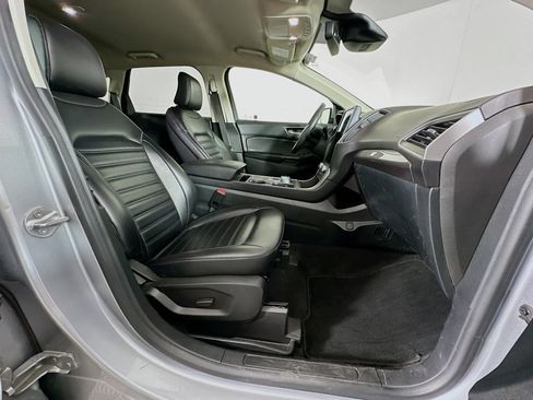 Used 2023 Ford Edge SEL image 29