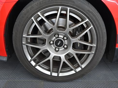 Used 2012 Ford Mustang Shelby GT500 w/ SVT Performance Pkg image 43