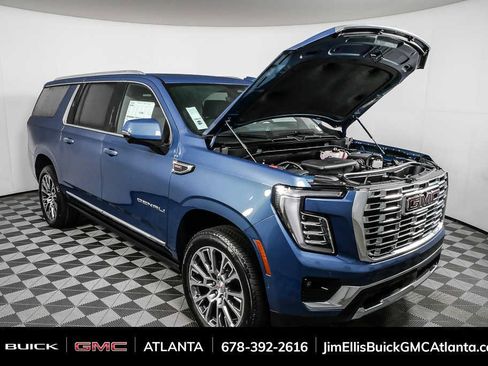New 2026 GMC Yukon XL Denali w/ Denali Reserve Package AWD/4WD image 37