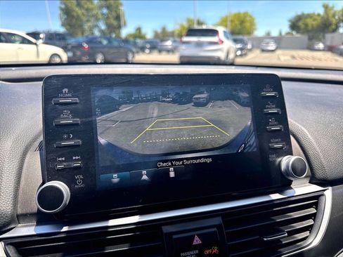 Used 2020 Honda Accord Sport image 23