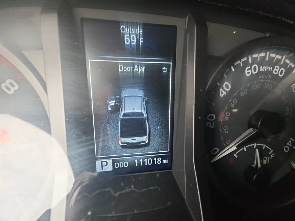 Used 2022 Toyota Tacoma TRD Sport AWD/4WD image 13