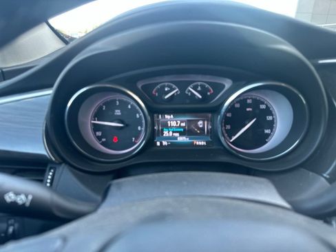 Used 2019 Buick Envision Essence AWD/4WD image 13