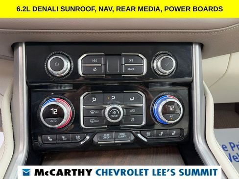 Used 2024 GMC Yukon Denali w/ Denali Reserve Package AWD/4WD image 10