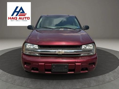 Used 2005 Chevrolet TrailBlazer LS AWD/4WD image 2