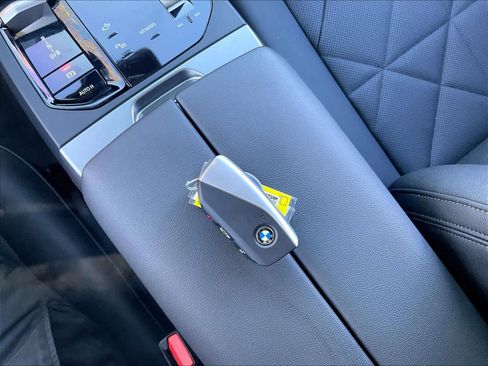 Used 2025 BMW iX xDrive50 w/ Sport Package image 13