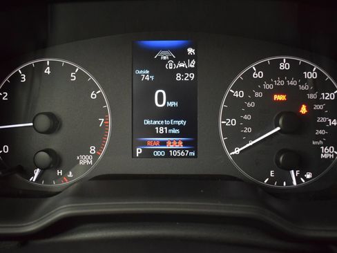 Used 2025 Toyota Corolla Cross LE AWD/4WD image 17