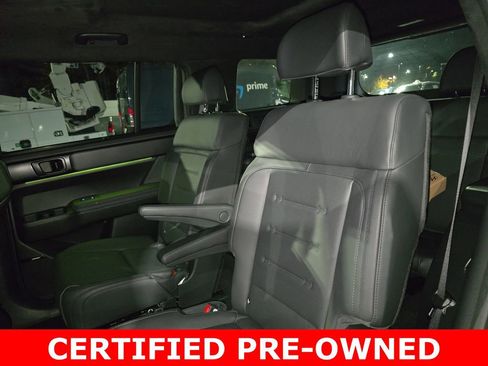 Used 2025 Hyundai Santa Fe Calligraphy AWD/4WD image 16