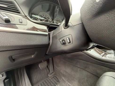 Used 2013 BMW 528i xDrive Sedan image 16