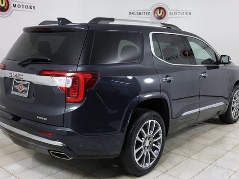 Used 2023 GMC Acadia Denali w/ Denali Technology Package AWD/4WD image 3