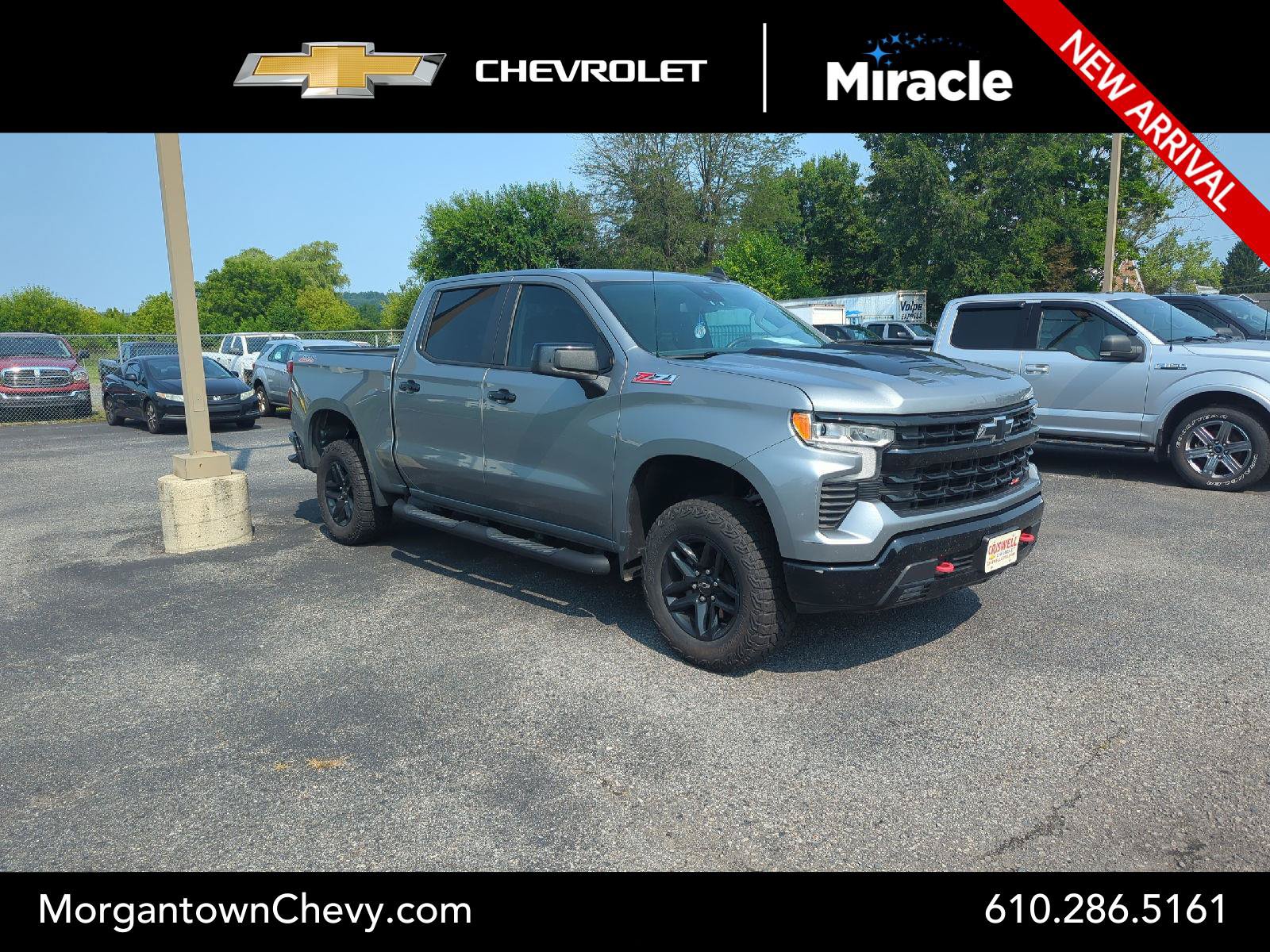 Used 2023 Chevrolet Silverado 1500 LT Trail Boss AWD/4WD image 1