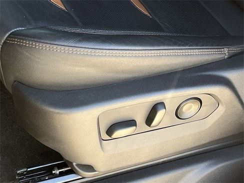 Used 2024 GMC Sierra 1500 AT4 w/ Technology Package image 29