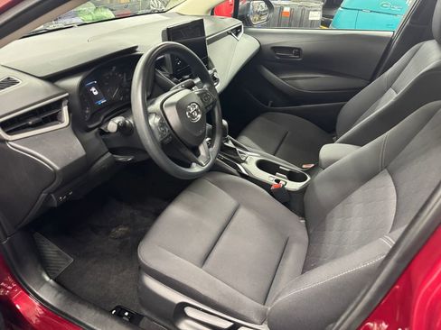 Used 2024 Toyota Corolla LE image 13