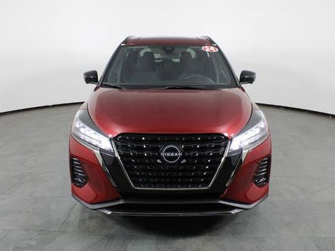 Certified 2024 Nissan Kicks SR FWD image 13
