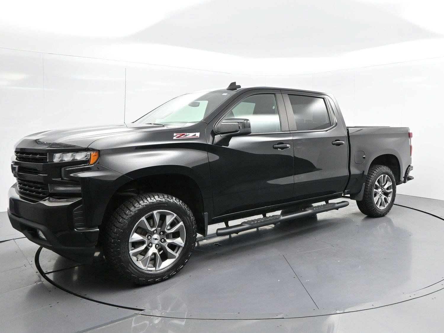 Used 2022 Chevrolet Silverado 1500 RST AWD/4WD image 3