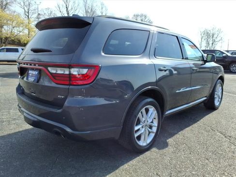 Used 2024 Dodge Durango GT AWD/4WD image 3