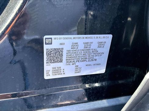 Used 2023 GMC Terrain SLT w/ Elevation Edition FWD image 3