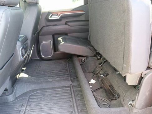 Used 2022 GMC Sierra 1500 Denali w/ Denali Reserve Package image 14