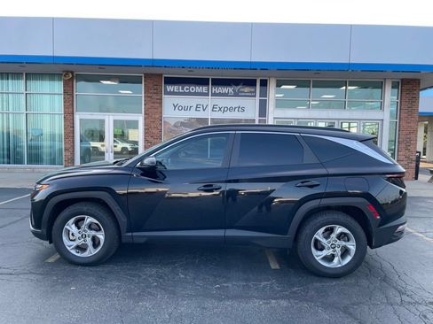 Used 2022 Hyundai Tucson SEL AWD/4WD image 2