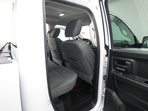 Used 2014 RAM 1500 ST w/ SXT Appearance Group AWD/4WD image 24