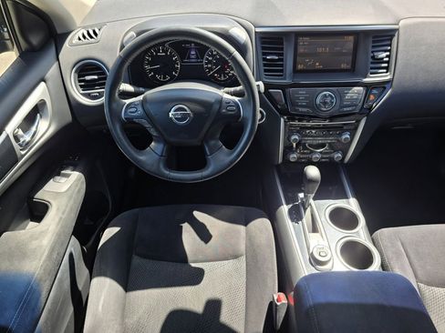 Used 2016 Nissan Pathfinder SV AWD/4WD image 28