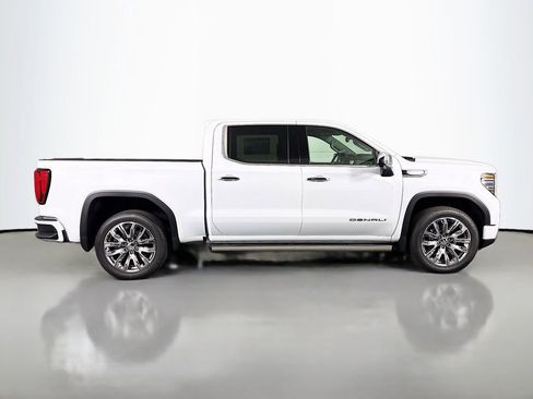 New 2026 GMC Sierra 1500 Denali w/ Denali Reserve Package AWD/4WD image 8
