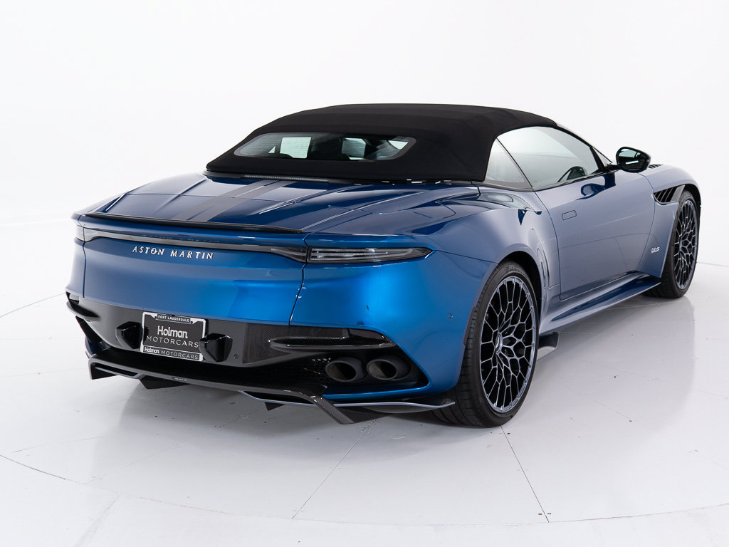 Used 2023 Aston Martin DBS Superleggera Volante RWD image 14