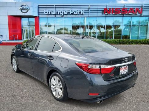Used 2014 Lexus ES 350 w/ Luxury Package image 3
