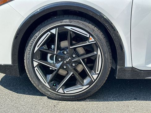 New 2026 Kia K4 EX FWD image 11