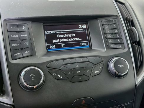 Used 2018 Ford Edge SE AWD/4WD image 28