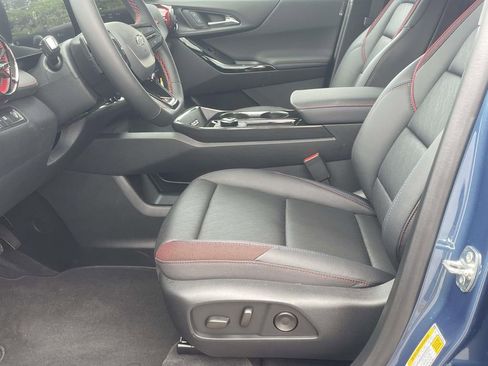 New 2026 Chevrolet Equinox RS FWD image 17