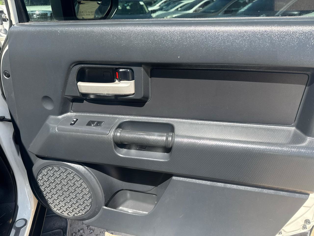 Used 2012 Toyota FJ Cruiser 2WD w/ Convenience Pkg image 29