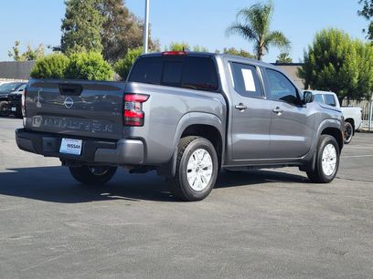 Used 2022 Nissan Frontier SV