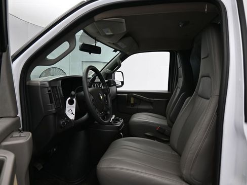 New 2026 Chevrolet Express 2500 Extended w/ Driver Convenience Package RWD image 11