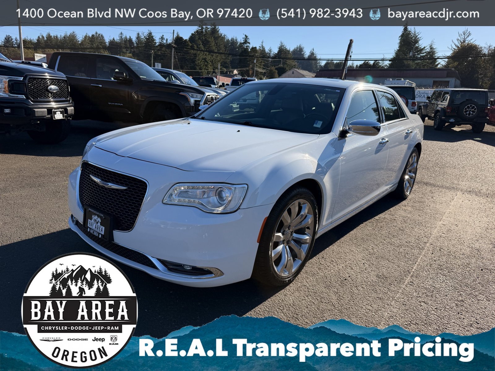 Used 2019 Chrysler 300 Limited w/ Light Group RWD image 1