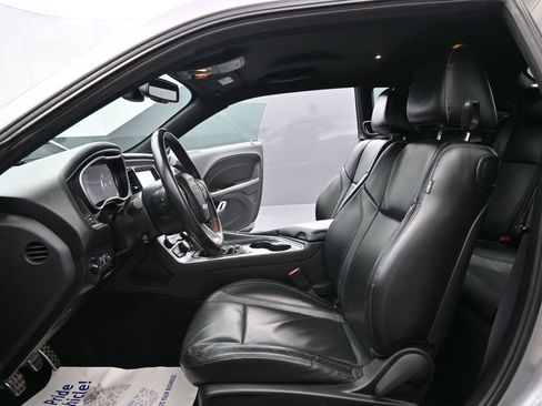Used 2015 Dodge Challenger R/T Plus image 5