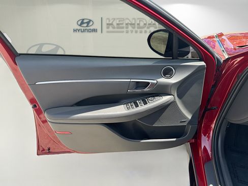 Used 2023 Hyundai Sonata SEL Plus FWD image 17