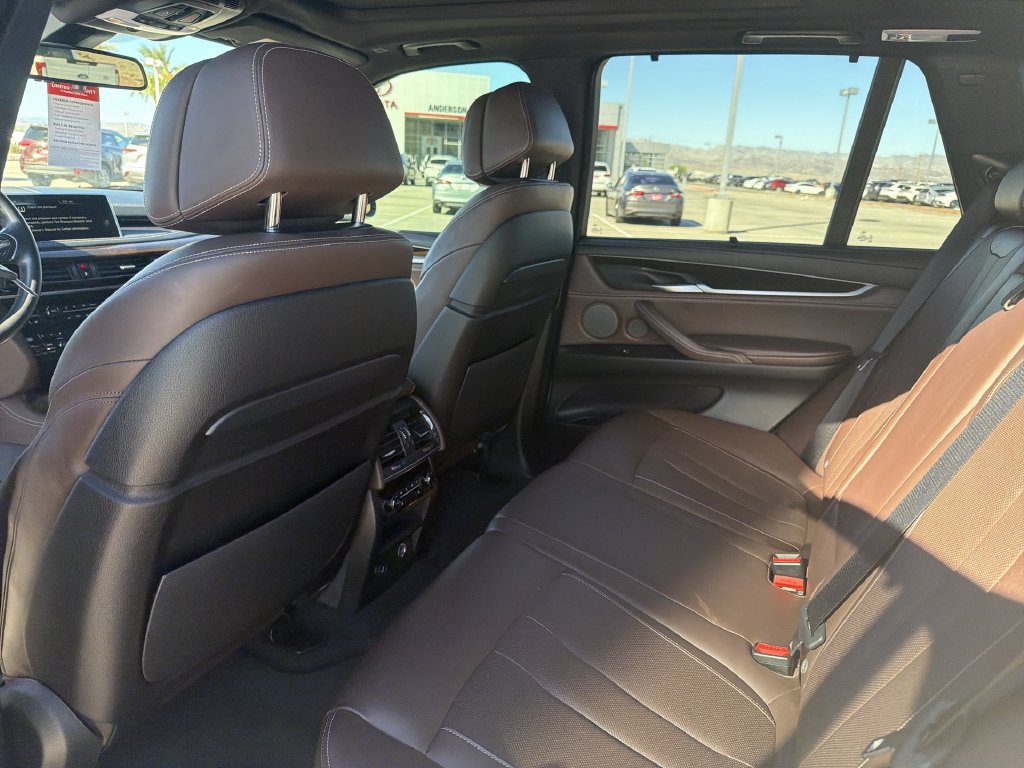 Used 2016 BMW X5 xDrive50i AWD/4WD image 28