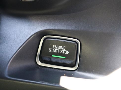 Used 2017 Chevrolet Camaro LT RWD image 34