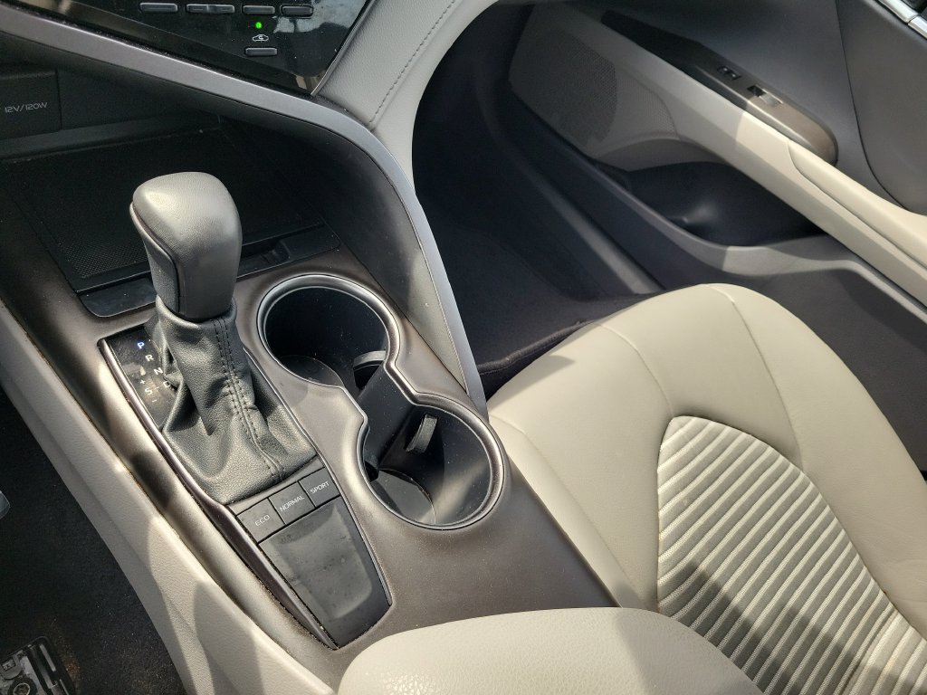Certified 2024 Toyota Camry SE FWD image 17