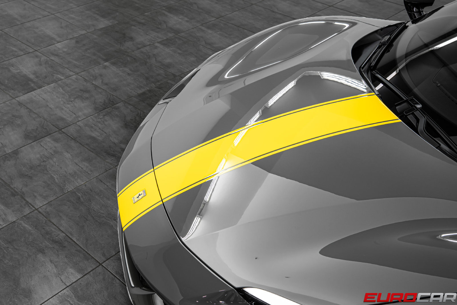 Used 2023 Ferrari 296 GTB RWD image 9