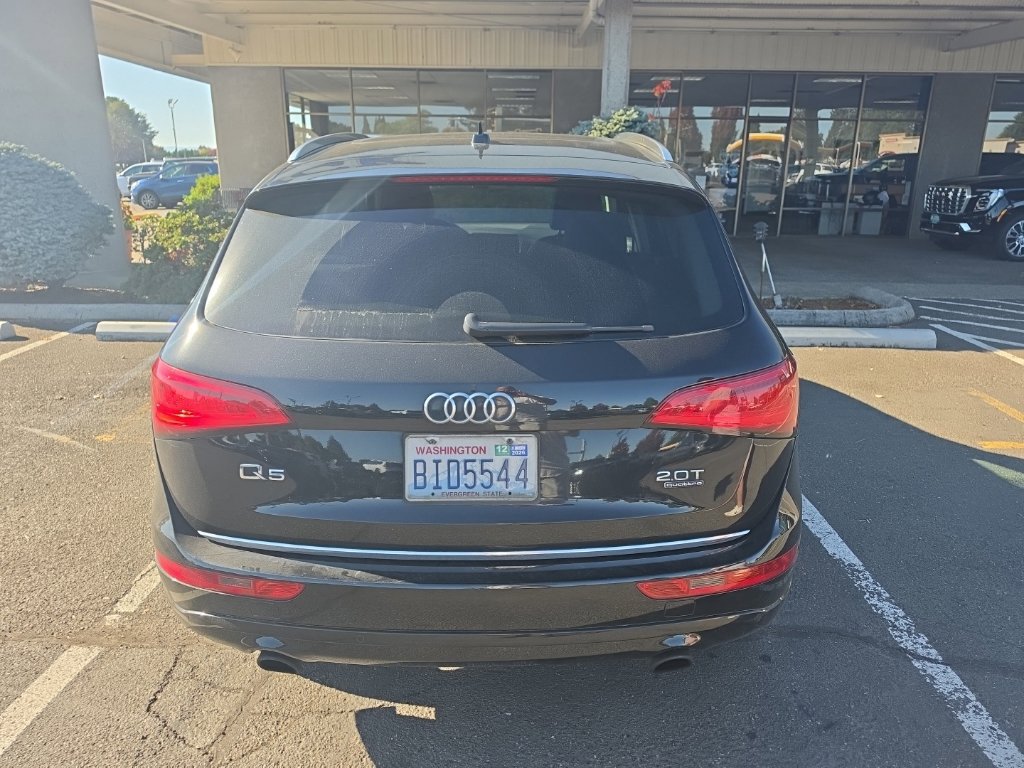 Used 2016 Audi Q5 2.0T Premium Plus w/ Technology Package AWD/4WD image 4