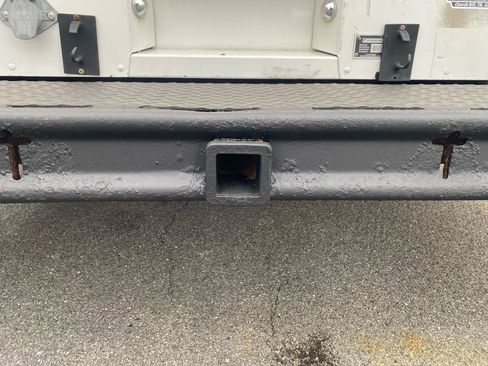 Used 2013 Ford E-350 and Econoline 350 Super Duty w/ Air Conditioning Prep Pkg image 25