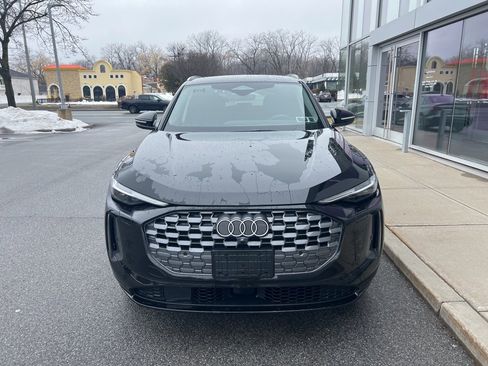 Used 2025 Audi Q5 Premium Plus w/ Premium Plus image 43