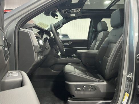 New 2026 GMC Yukon Denali w/ Sun & Power Step Package AWD/4WD image 12